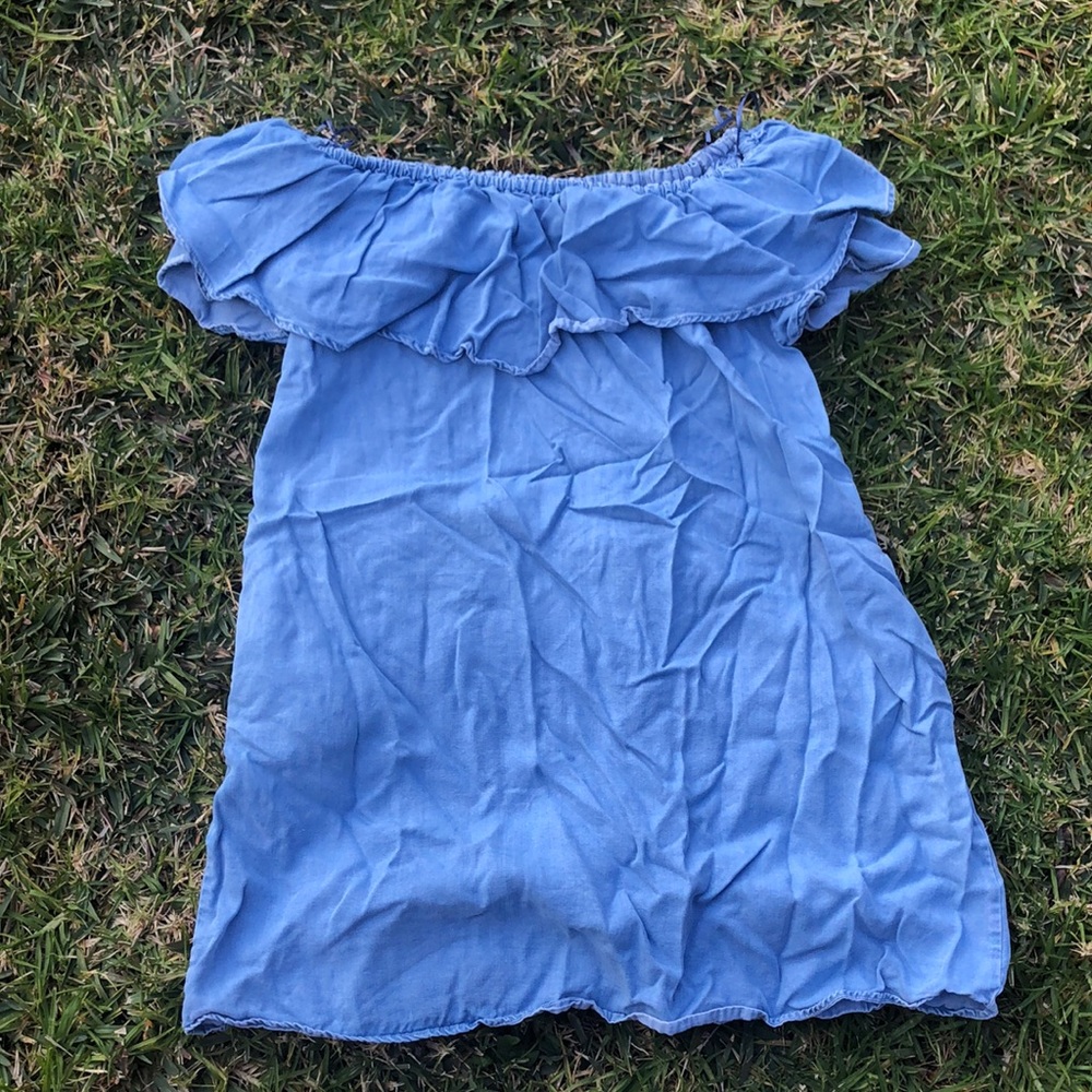 Off the shoulder denim Zara dress